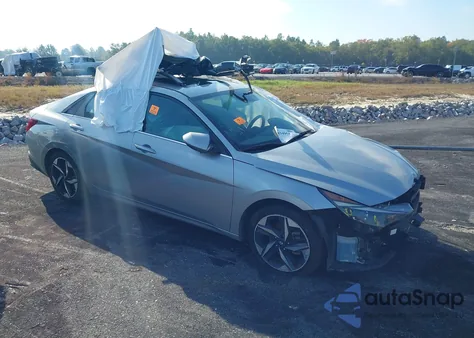 2021 Hyundai Elantra Sel z USA, uszkodzony, nr VIN 5NPLN4AG8MH026825